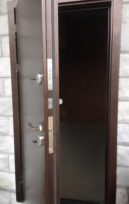 Фото дверей с порошковым покрытием