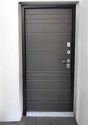 Фото внутренней стороны двери