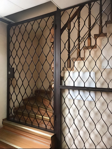 Решетчатая дверь Решетчатая дверь