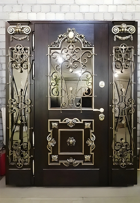 С ковкой и резьбой