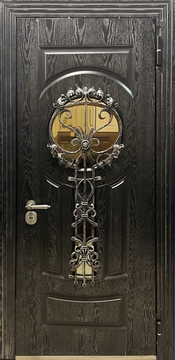 Входная термодверь МДФ с фигурным стеклом и художественной ковкой Входная термодверь МДФ с фигурным стеклом и художественной ковкой